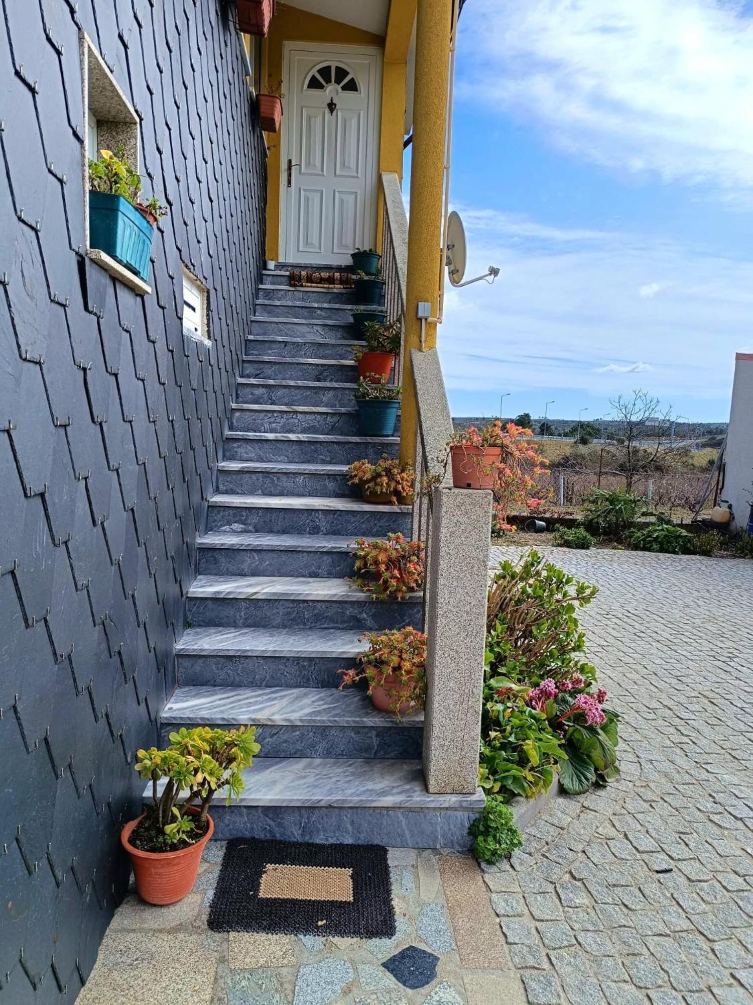 Апартаменты Casa Da Oliveira Pegarinhos Экстерьер фото